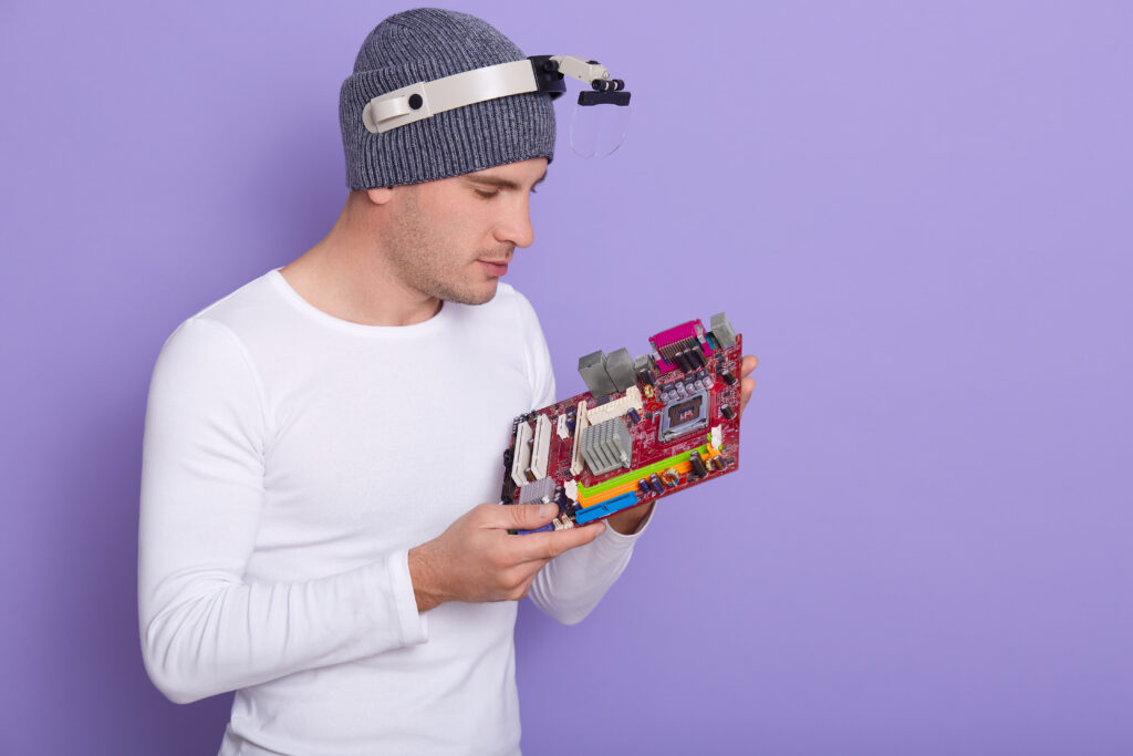 analogue pocket review showing the Analogue Pocket handheld gaming device representing Analogue Pocket review 2026 FPGA Game Boy GBA display specs openFPGA cores is it worth buying and how it compares to ModRetro Chromatic