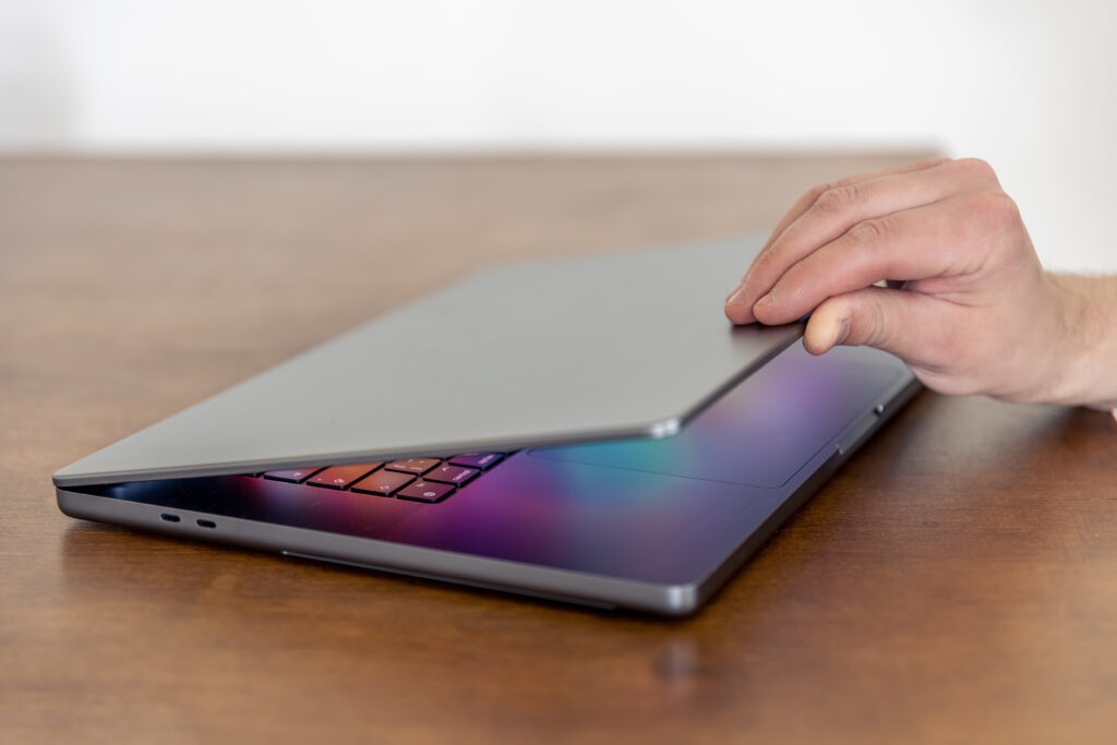 how to factory reset macbook catalina showing macOS recovery screen representing factory reset macbook pro catalina erase wipe and reinstall macOS Catalina step by step guide